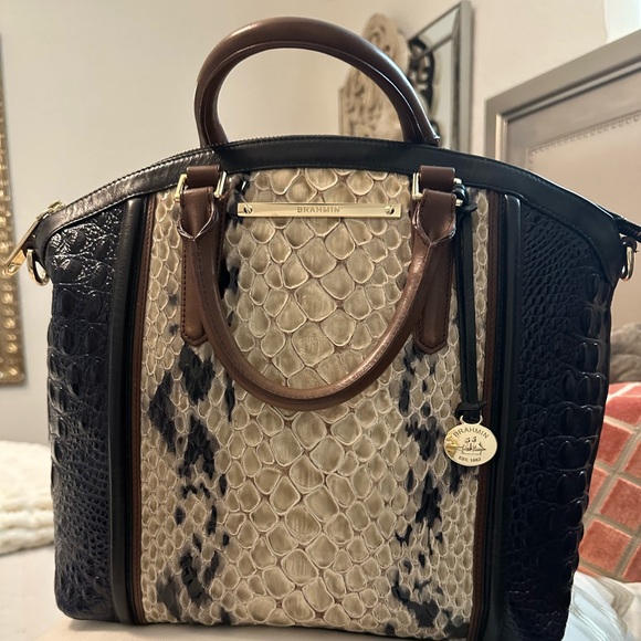 Brahmin Handbags - Brahmin Black and Cream Textured Satchel